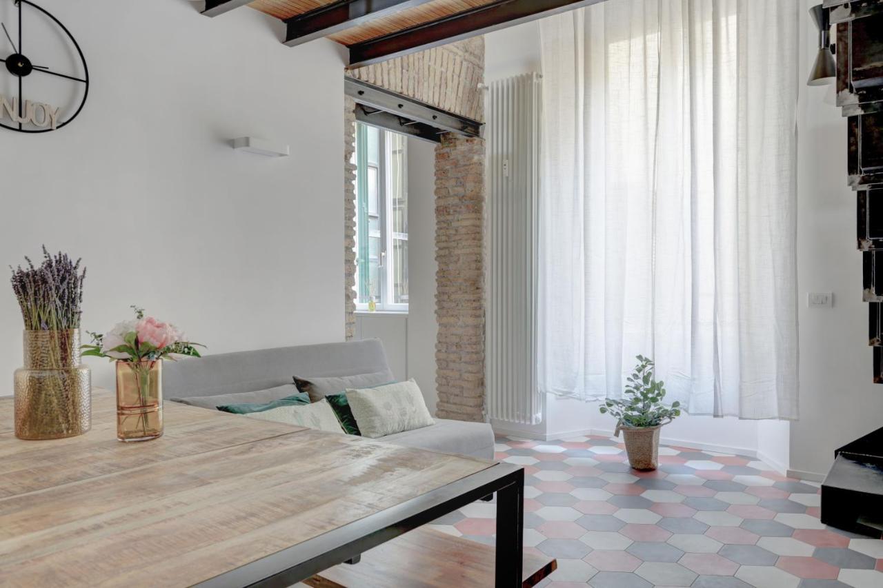Colosseo Apt Laterano 85 - Home And More Roma Exterior foto